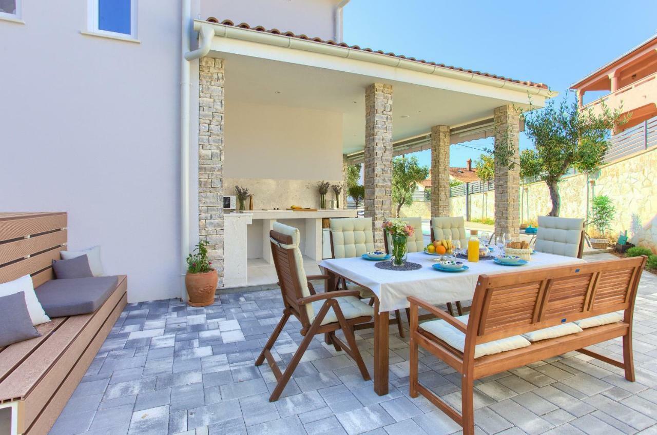 Villa Vale Kornić Exterior foto